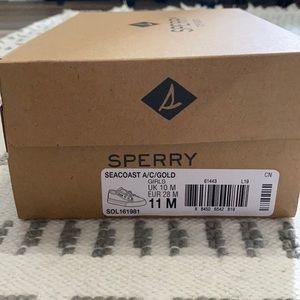 NWT Kids Sperry Slip Ons